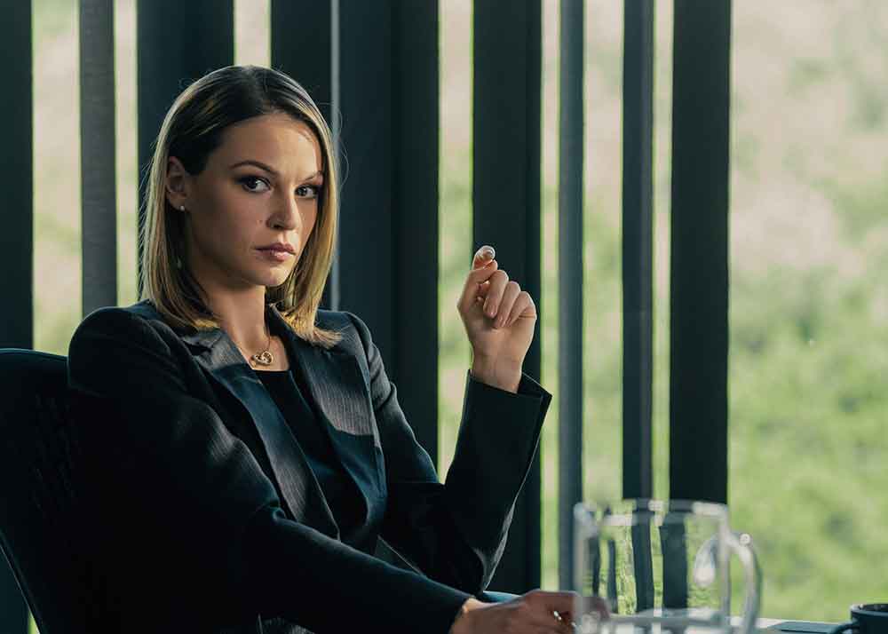 Kayla Wallace – Landman - TV Week