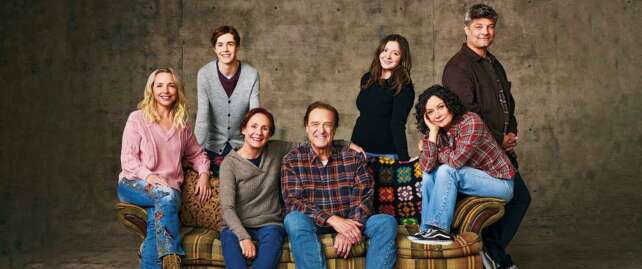 The Conners on ABC. Pictured: “The Conners” stars Lecy Goranson as Becky Conner, Ames McNamara as Mark Conner, Laurie Metcalf as Jackie Harris, John Goodman as Dan Conner, Emma Kenney as Harris Conner,Sara Gilbert as Darlene Conner, and Jay R. Ferguson as Ben.