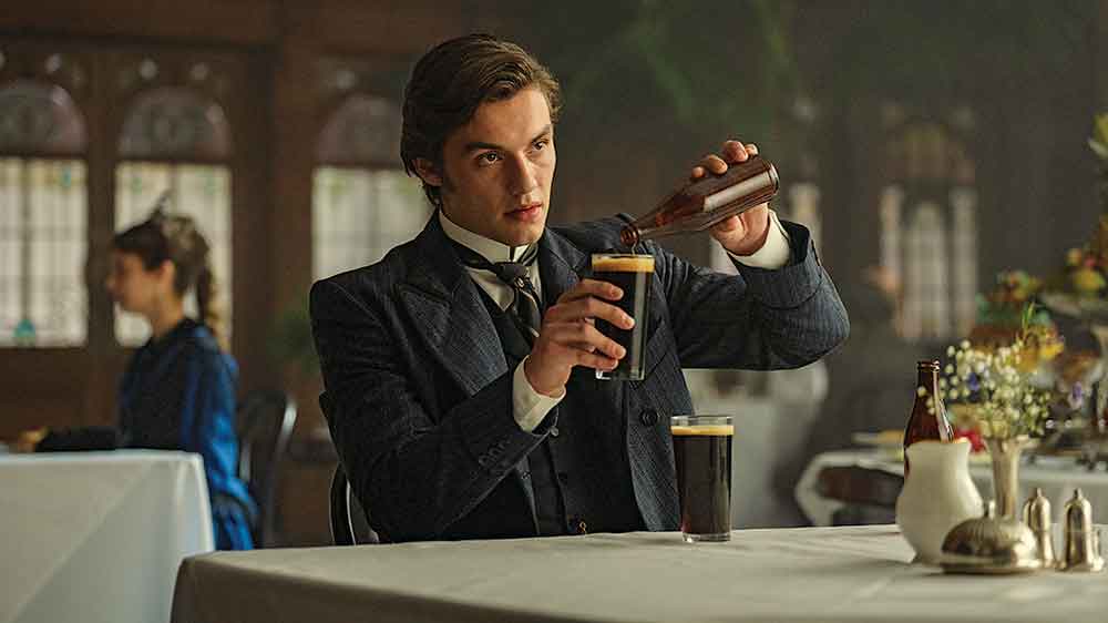 House of Guinness on Netflix. Pictured: Louis Partridge.