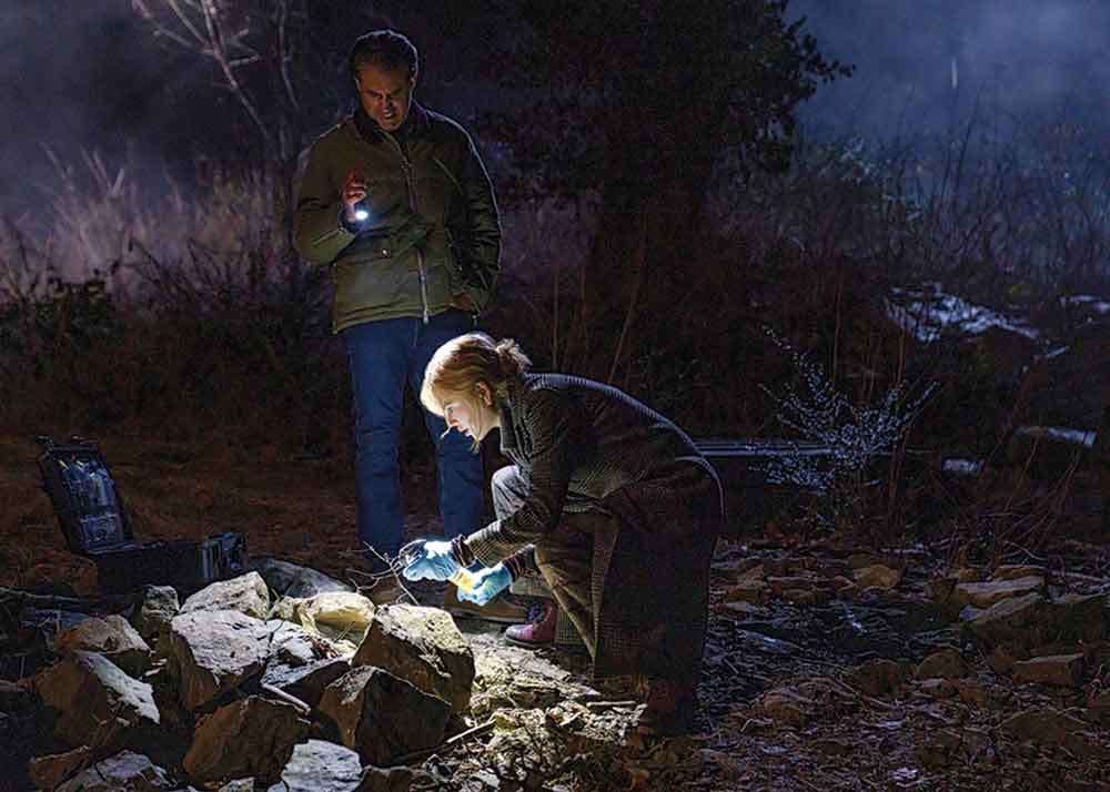 Scarpetta on Prime Video. Pictured: Old cases and old wounds are reopened for Scarpetta (Nicole Kidman) and Det. Pete Marino (Bobby Cannavale) when a serial killer begins butchering women in Alexandria.